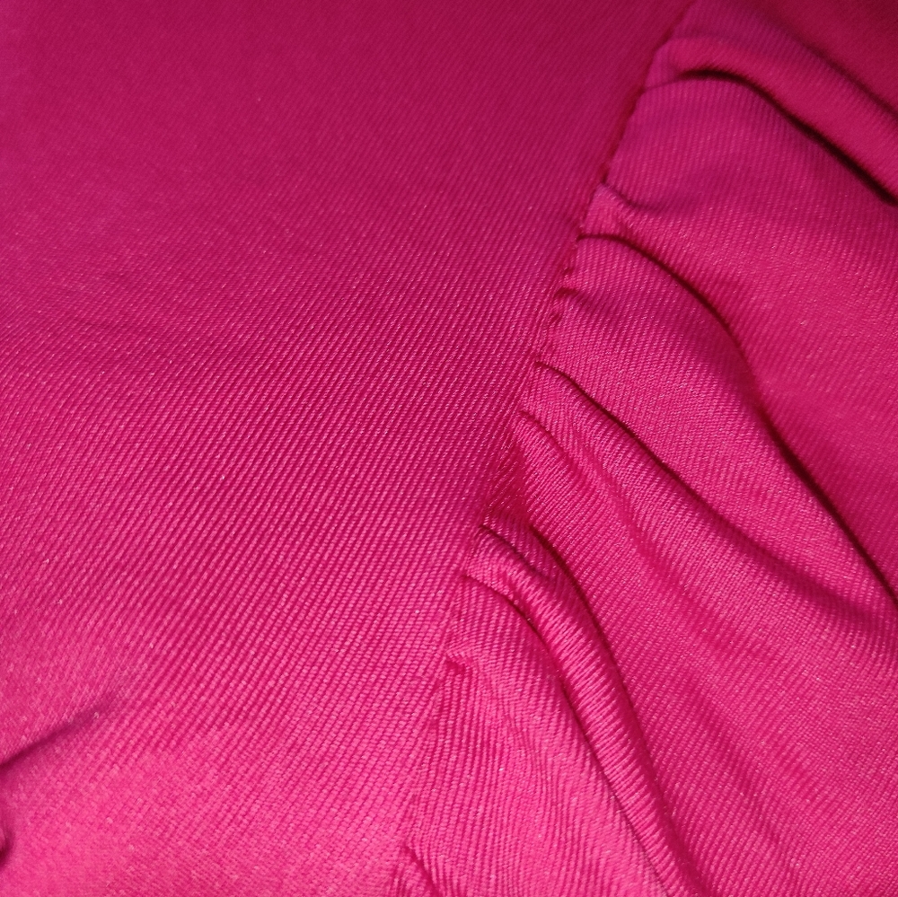 Turtle Neck Pink Rouched Warm Top.. - Picture 10 of 11